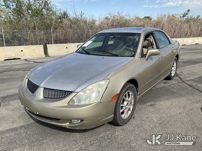 2004 Mitsubishi Diamante 4-Door Sedan