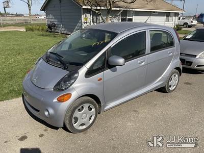 2012 Mitsubishi I-MiEV 4-Door Hatch Back