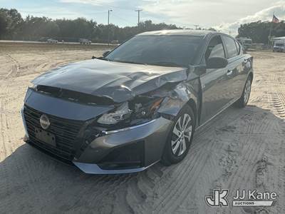 2024 Nissan Altima 4-Door Sedan