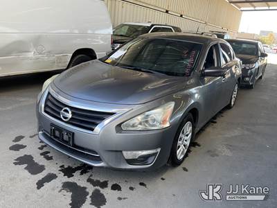 2015 Nissan Altima 4-Door Sedan
