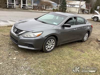 2016 Nissan Altima 4-Door Sedan