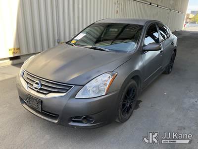 2011 Nissan Altima 2.5 S 4-Door Sedan