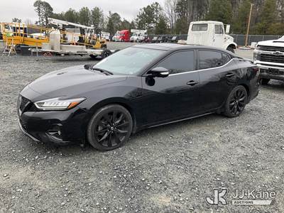 2022 Nissan Maxima 4-Door Sedan