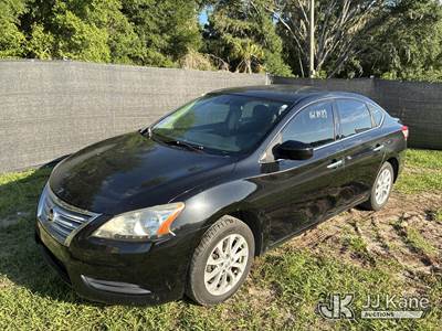 2014 Nissan Sentra 4-Door Sedan