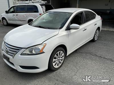 2014 Nissan Sentra SV 4-Door Sedan