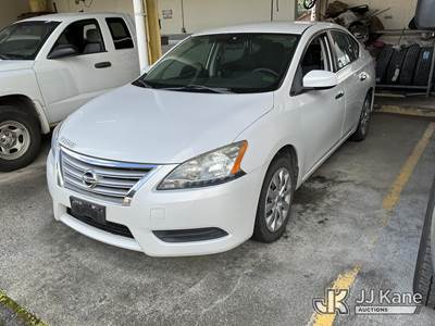 2014 Nissan Sentra 4-Door Sedan