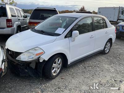 2009 Nissan Versa 4-Door Sedan