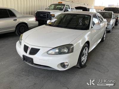 2006 Pontiac Grand Prix 4-Door Sedan