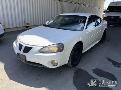 2006 Pontiac Grand Prix 4-Door Sedan