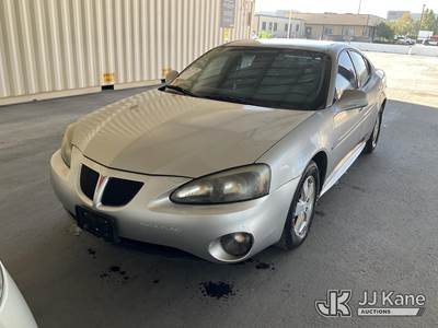 2007 Pontiac Grand Prix Sedan 4-Door Sedan