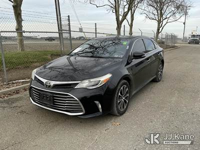 2018 Toyota Avalon 4-Door Sedan