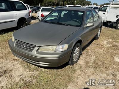 1998 Toyota Camry 4-Door Sedan