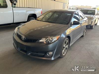 2012 Toyota Camry 4-Door Sedan