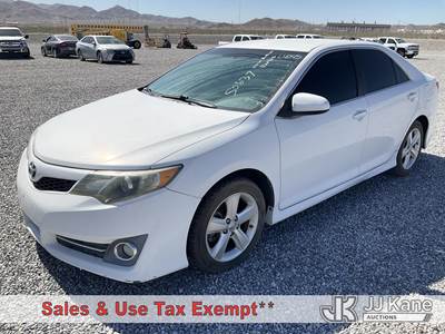 2013 Toyota Camry 4-Door Sedan