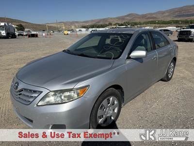 2011 Toyota Camry 4-Door Sedan