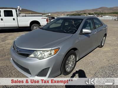 2013 Toyota Camry 4-Door Sedan