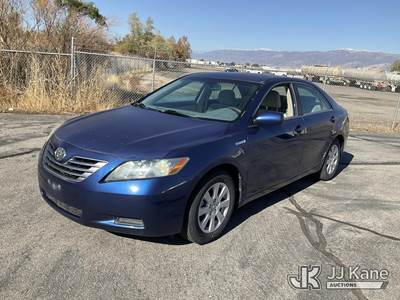 2009 Toyota Camry Hybrid 4-Door Sedan