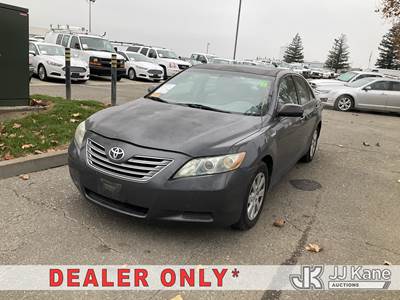 2009 Toyota Camry Hybrid 4-Door Sedan