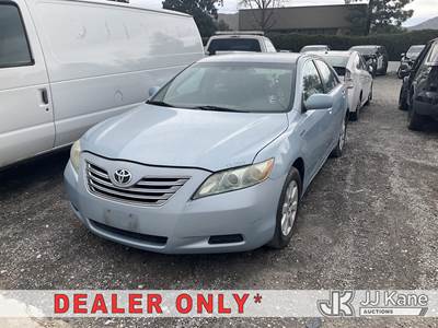 2009 Toyota Camry Hybrid 4-Door Sedan