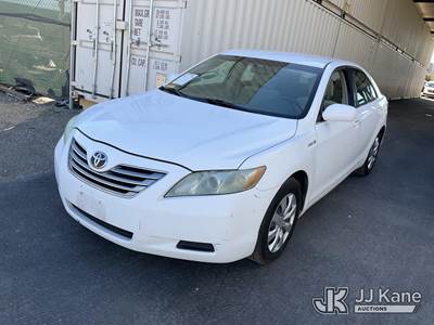 2008 Toyota Camry Hybrid 4-Door Sedan