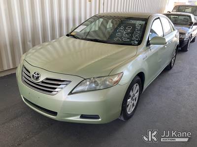 2009 Toyota Camry Hybrid Sedan 4-Door Sedan