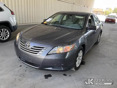 2009 Toyota Camry Hybrid Sedan 4-Door Sedan