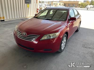 2009 Toyota Camry Hybrid Sedan 4-Door Sedan