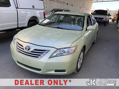 2009 Toyota Camry Hybrid Sedan 4-Door Sedan