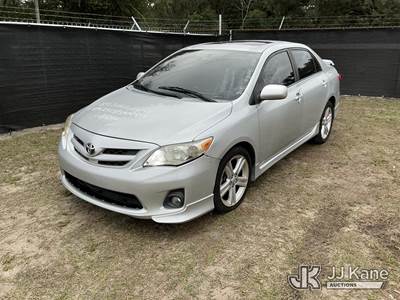 2013 Toyota Corolla 4-Door Sedan