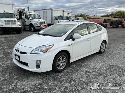 2010 Toyota Prius Hybrid 4-Door Hatch Back