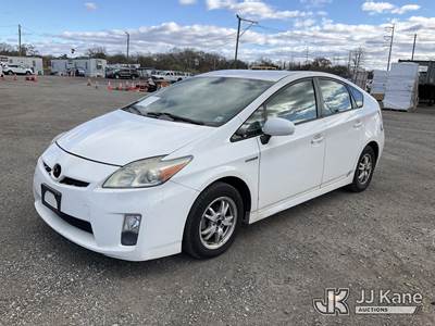 2010 Toyota Prius Hybrid 4-Door Hatch Back