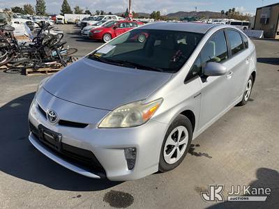 2013 Toyota Prius 4-Door Hatch Back