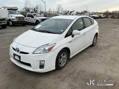 2010 Toyota Prius Hybrid 4-Door Hatch Back