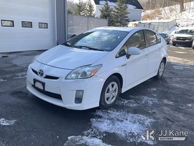 2010 Toyota Prius Hybrid 4-Door Hatch Back