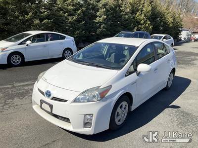 2010 Toyota Prius Hybrid 4-Door Hatch Back