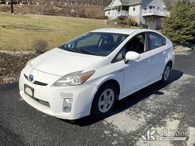 2010 Toyota Prius Hybrid 4-Door Hatch Back
