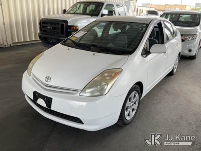 2005 Toyota Prius 4-Door Hatch Back