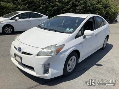 2010 Toyota Prius 4-Door Hybrid Sedan