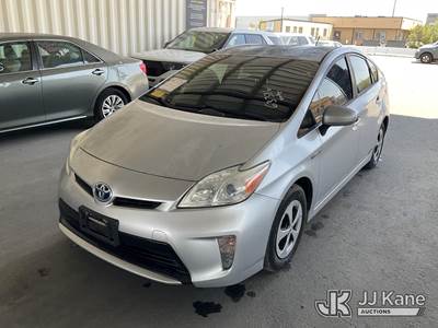 2013 Toyota Prius 4-Door Hatch Back