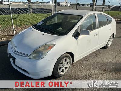 2005 Toyota Prius 4-Door Liftback 4-Door Hatch Back