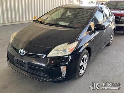 2013 Toyota Prius 4-Door Hatch Back