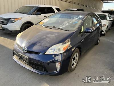 2013 Toyota Prius 4-Door Hatch Back