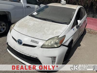 2013 Toyota Prius 4-Door Hatch Back