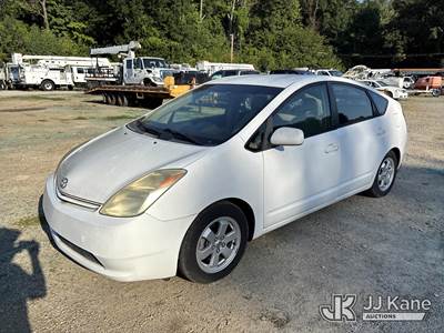 2005 Toyota Prius 4-Door Liftback 4-Door Hybrid Sedan