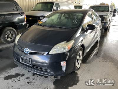2014 Toyota Prius 4-Door Hatch Back