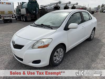 2009 Toyota Yaris 4-Door Sedan