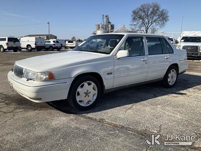 1996 Volvo 960 4-Door Sedan
