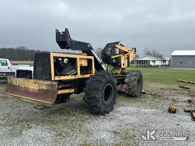 Jarraff Articulating Rubber Tired Log Skidder