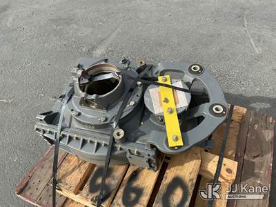 Liebherr Hydraulic Pump (Used ) NOTE: This unit is being sold AS IS/WHERE IS via Timed Auction and is located in Jurupa Valley