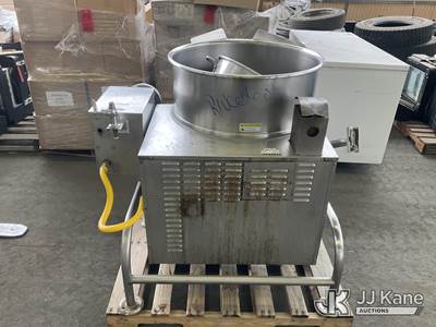 (1 Pallet) Cleveland KGL-40 Stationary Gas Steam Kettle (Used)